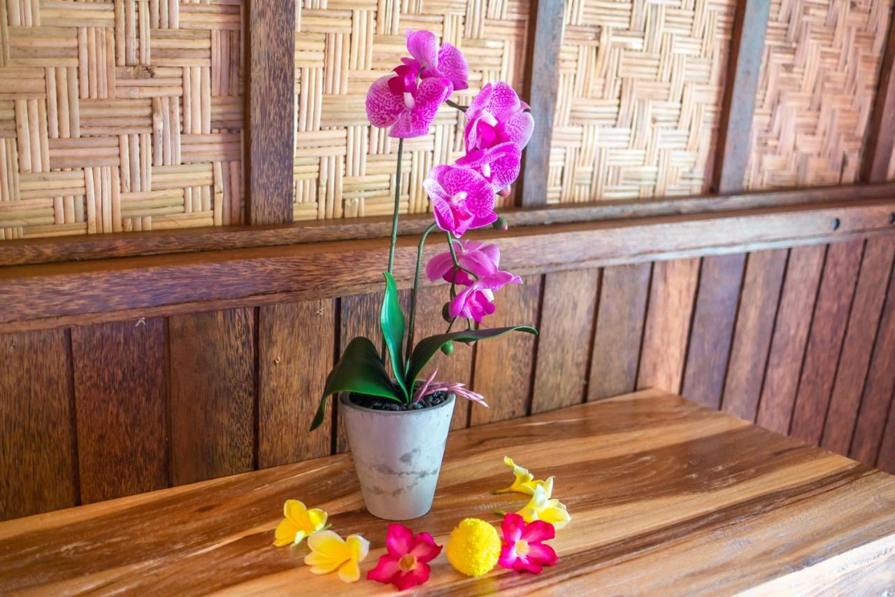 Wooden Puri Guesthouse by Bukit Vista Uluwatu Exterior foto